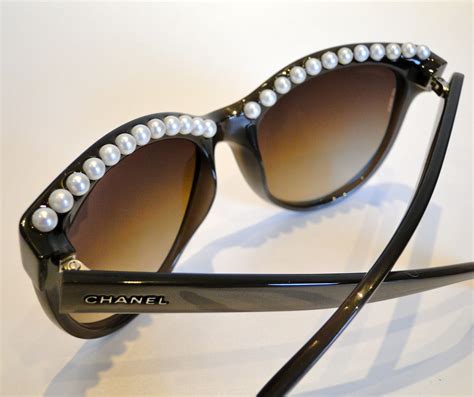 chanel vintagepink pearl sunglasses|chanel sunglasses with clear sides.